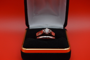 14kt Solitaire Diamond Ring .80ct Center with matching band 