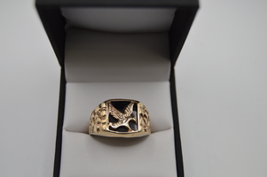  Males 10kt Yellow Gold Ring with small diamond in the Bird Ring Sz:12 