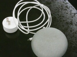Speaker na