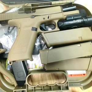 Glock 19 X 9mm Pistol Mint