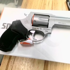 Taurus Int'l 856 .38 Spl