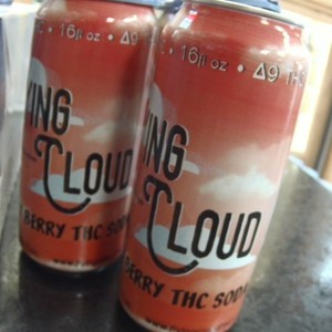 Flying Cloud Merry Berry  16 oz thc  10 mg Delta