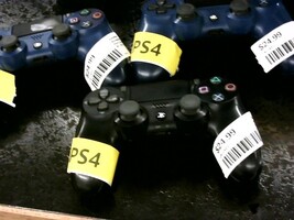PS4 Controller