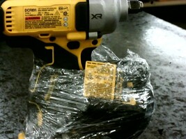 Dewalt DCF891 w/ battery & charger