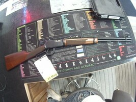 Winchester Rifle Lever .22 Mag Cal. 9422M