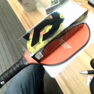 Onix V2 pickball paddle and balls