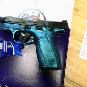 Smith  & Wesson Bodyguard 2.0 pistol NEW