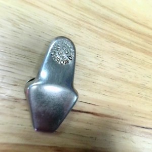 Curtain rod Guide  1933