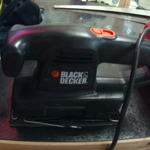 Sander Black And Decker 7448