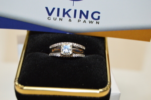 Over1 Caret DIAMOND RING 14kt White Gold 