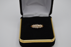 14kt Yellow Gold Diamond Ring.  Very Sparkly!  ONLY 980.00!!