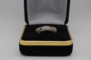 14kt White Gold Diamond SET only 369.00